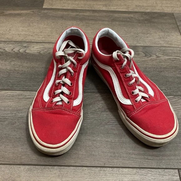 Red vans old skool - Picture 2 of 4